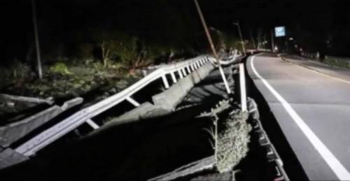 Forte terremoto atinge centro da Itália