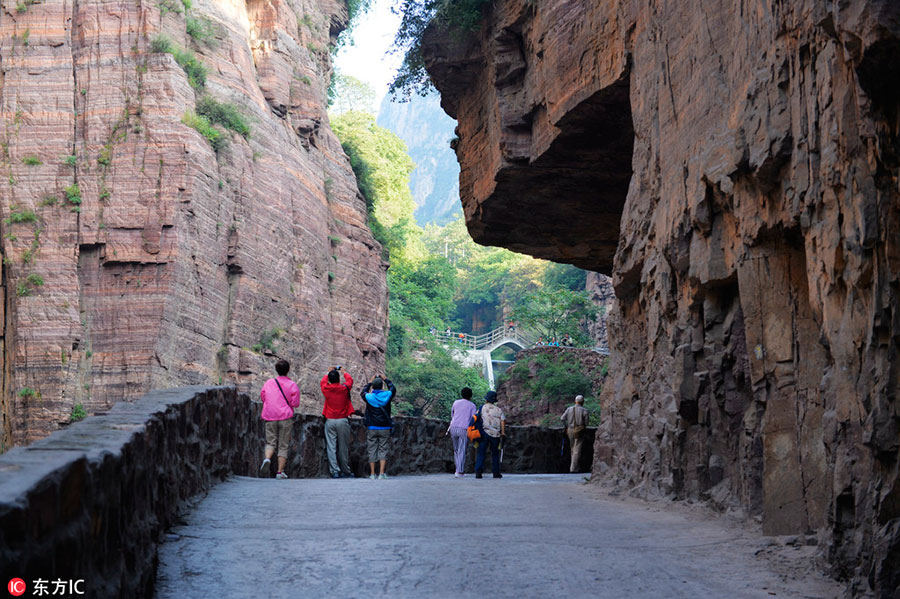“Vila mais perigosa no mundo” atrai visitantes