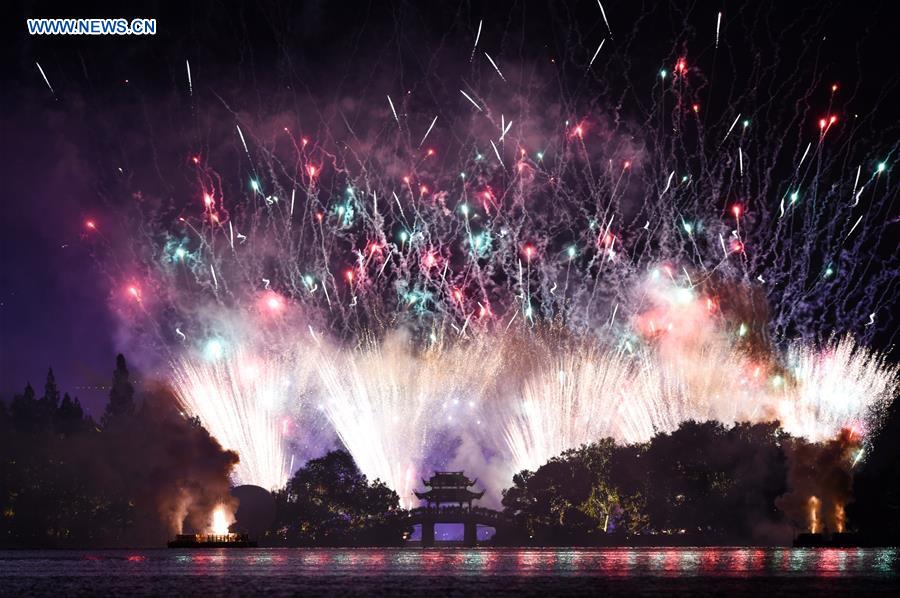 China dá as boas-vindas aos líderes do G20 com cerim?nia de abertura no Lago do Oeste
