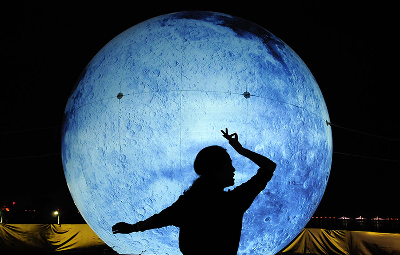 Lua artificial utilizada nas celebra??es do Festival do Meio do Outono