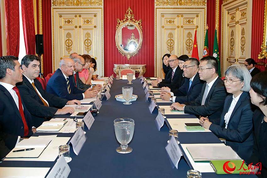 Chefe do executivo de Macau visita Portugal para incrementar coopera??o económica e promo??o da língua portuguesa