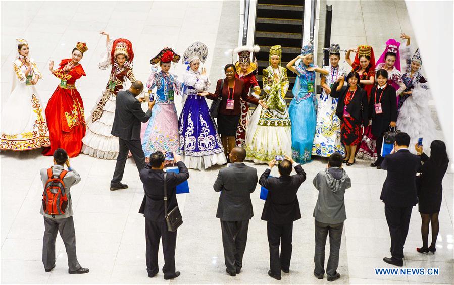 Inaugurada Exposi??o China-Eurásia em Xinjiang