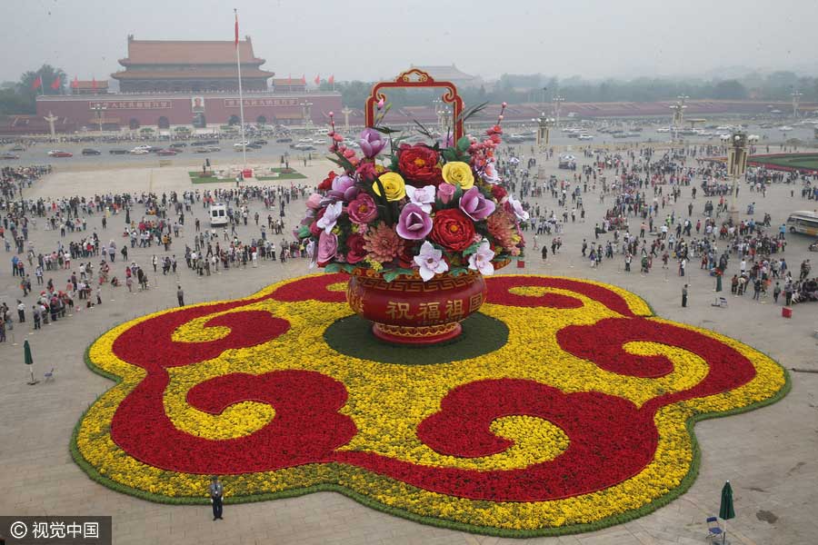 Pra?a Tian’anmen pronta para a chegada do Dia Nacional