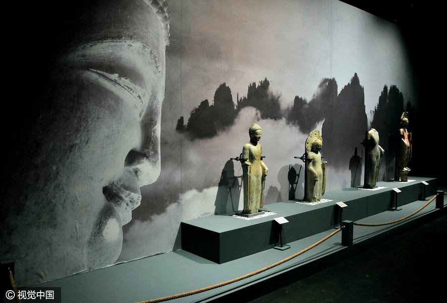 Cidade Proibida exp?e esculturas chinesas e indianas