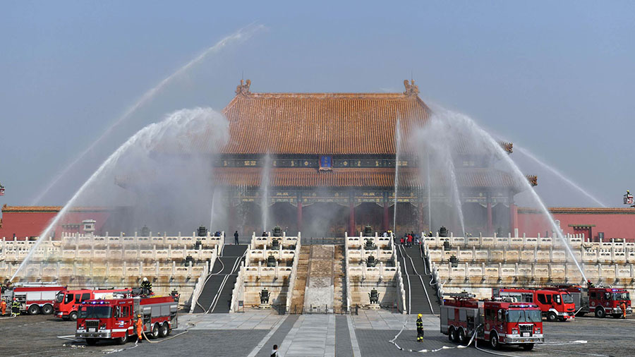 Cidade Proibida realiza maior prática de resposta a incêndios