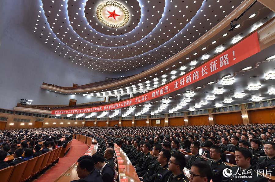 Xi Jinping: Longa Marcha é um “momento imponente” no rejuvenescimento da na??o chinesa