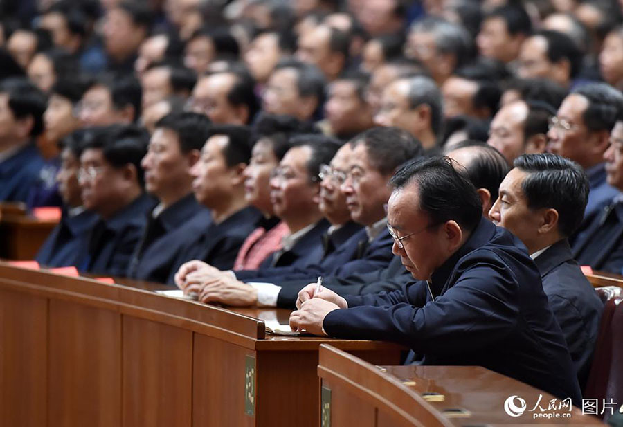 Xi Jinping: Longa Marcha é um “momento imponente” no rejuvenescimento da na??o chinesa