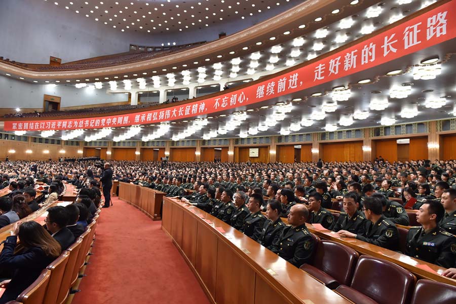 Xi Jinping: Longa Marcha é um “momento imponente” no rejuvenescimento da na??o chinesa