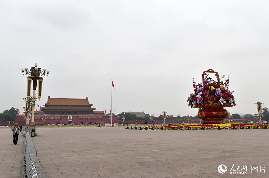 Xi Jinping: Longa Marcha é um “momento imponente” no rejuvenescimento da na??o chinesa