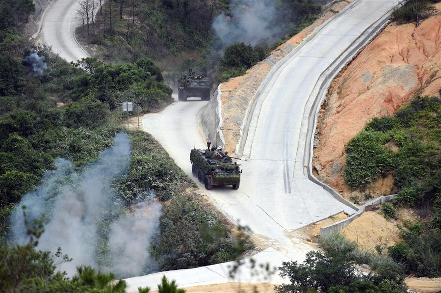 Exército de Liberta??o Popular da China realiza exercício militar na RAEHK