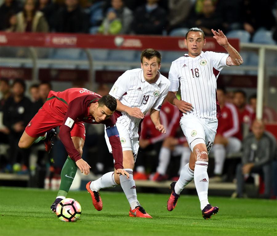 Eliminatórias para Copa do Mundo FIFA de 2018: Portugal vence Let?nia por 4 a 1