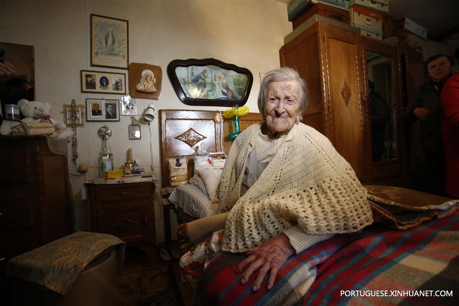 Mulher viva mais velha do mundo comemora seu 117o aniversário na Itália