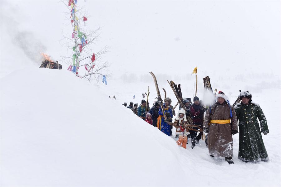 Atividades de inverno come?am em Kanas do noroeste da China