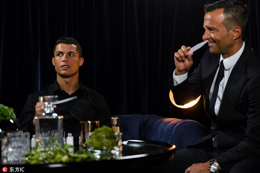 Cristiano Ronaldo lan?a perfume