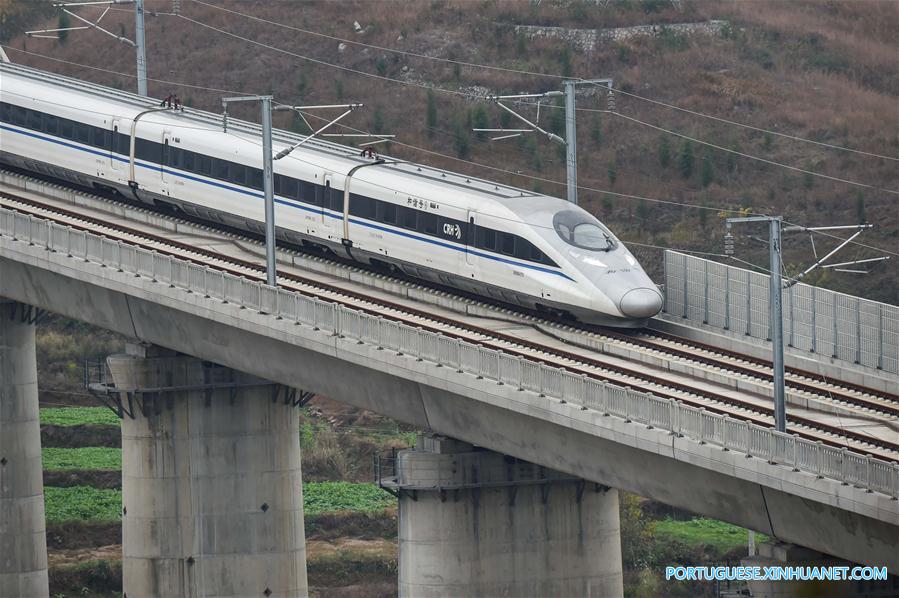 Ferrovia de alta velociade de Shanghai-Kunming estará em pleno funcionamento