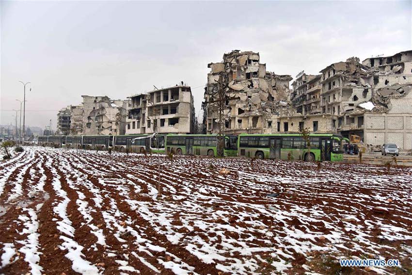 Exército Sírio declara libera??o do leste de Alepo