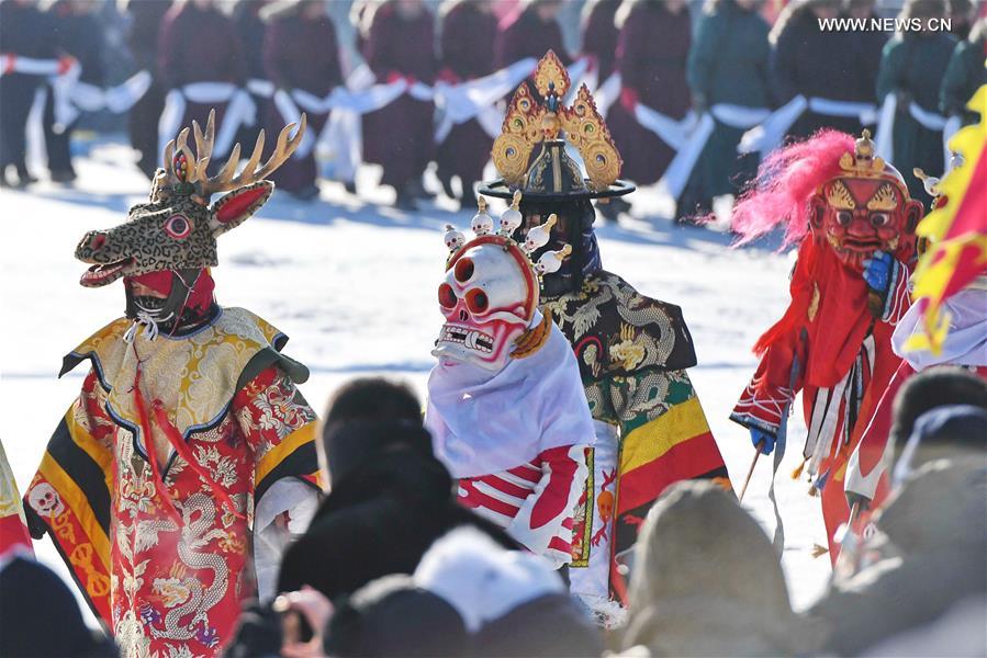 época de pesca de inverno iniciada com celebra??es no nordeste da China
