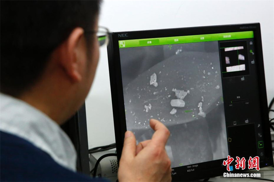 Cidades chinesas continuam sufocadas por smog intenso