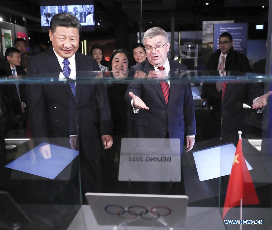 Presidente chinês reúne-se com presidente do COI