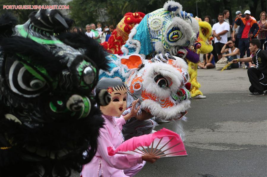 Dan?a do drag?o anuncia as celebra??es do Ano Novo Lunar chinês no Brasil