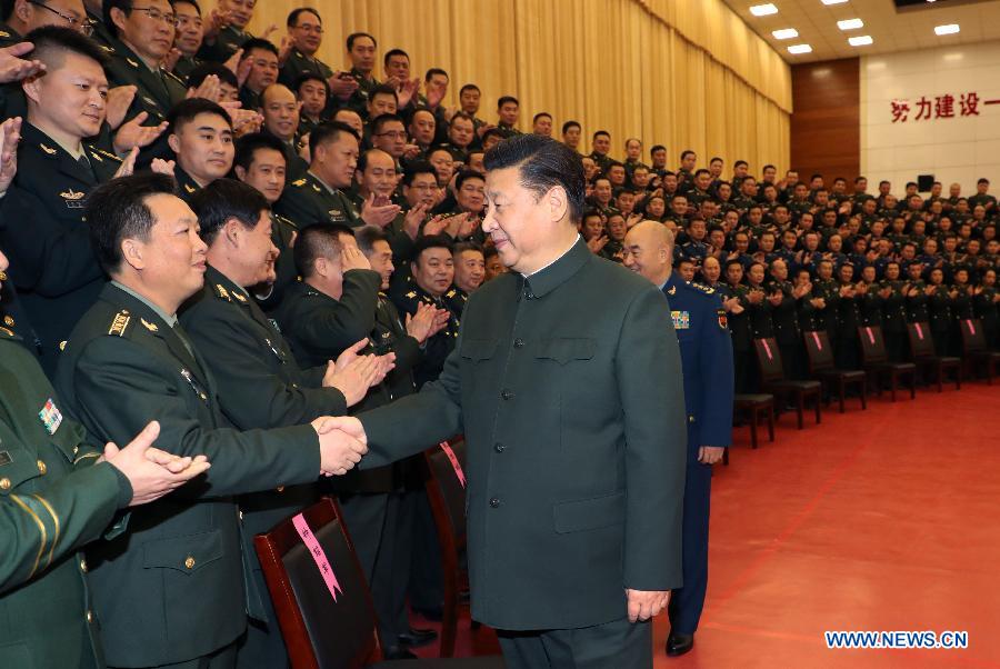 Xi Jinping pede esfor?os constantes para construir forte exército