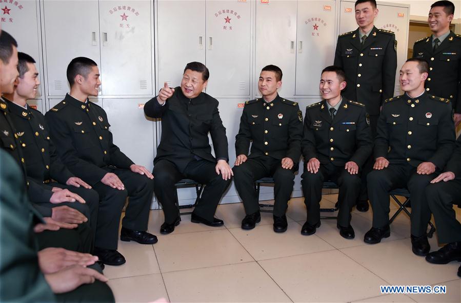 Xi Jinping pede esfor?os constantes para construir forte exército