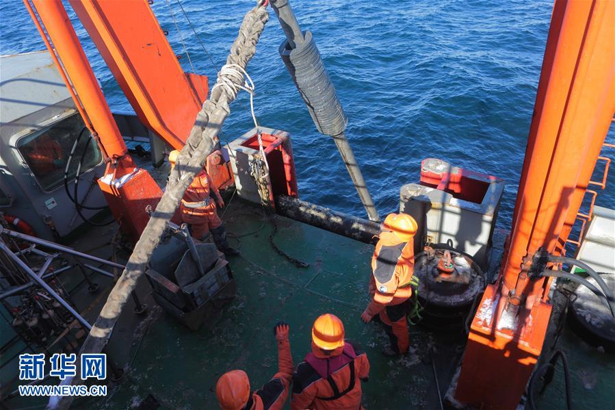 Equipa chinesa de expedi??o antártica bate recorde de latitude no hemisfério Sul