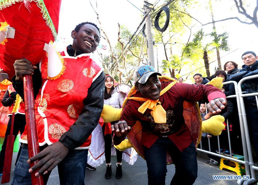 Festival de Lanternas celebrado na China