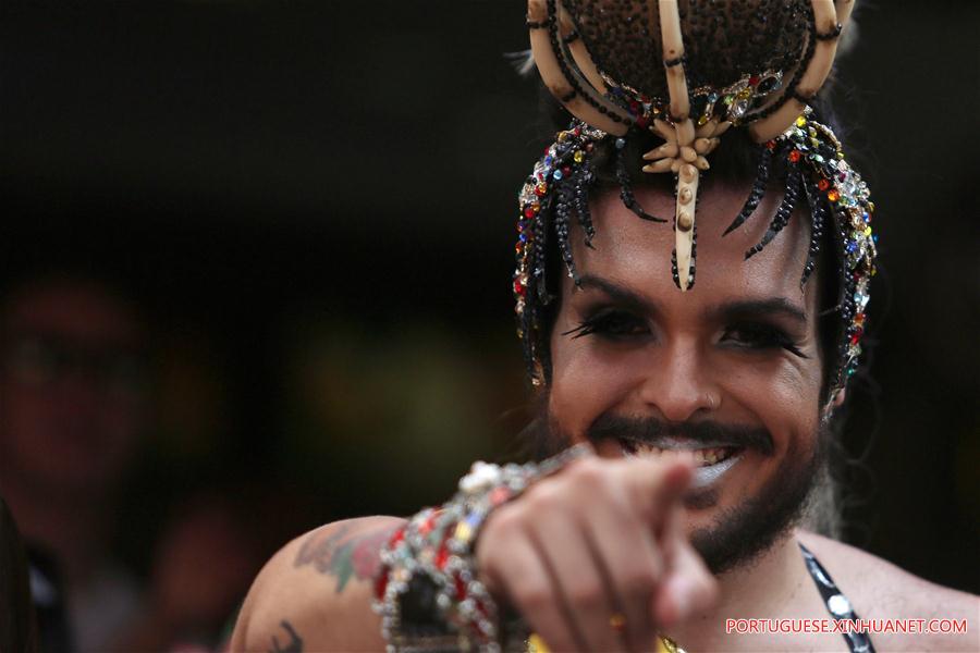 Carnaval movimenta economia brasileira