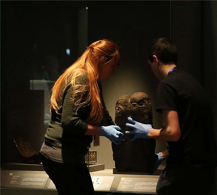 Cole??es do Museu Britanico viajam à China para narrar história mundial aos locais