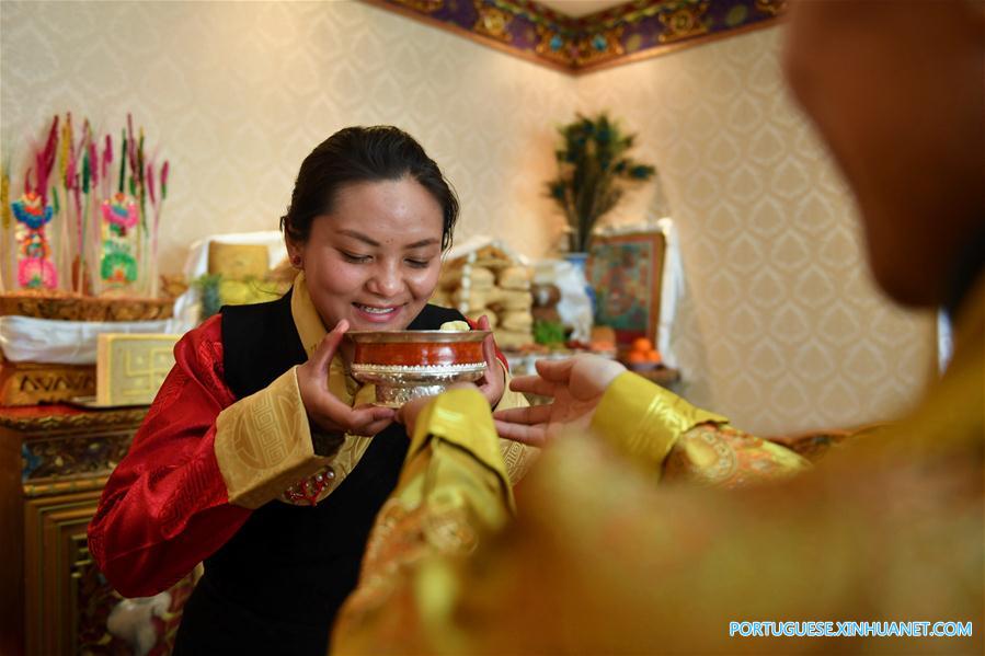Ano Novo tibetano é celebrado no Tibete da China
