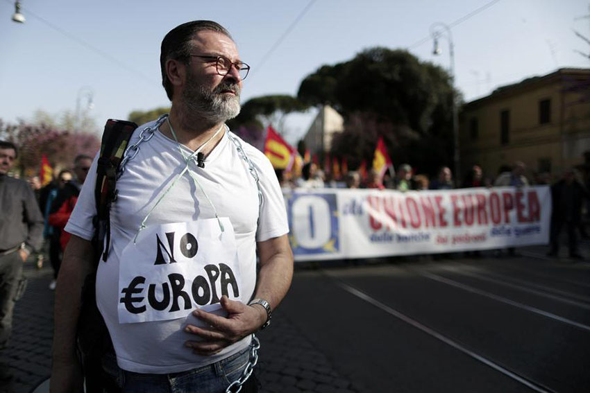 Celebra??es e protestos ocorrem simultaneamente no 60o aniversário do Tratado de Roma
