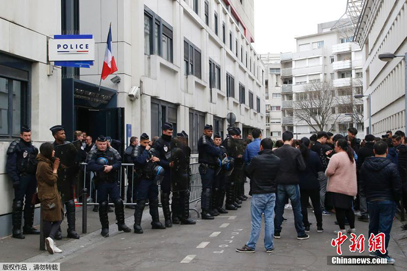 Ministro francês abre inquérito sobre morte de cidad?o chinês em Paris e apela à calma