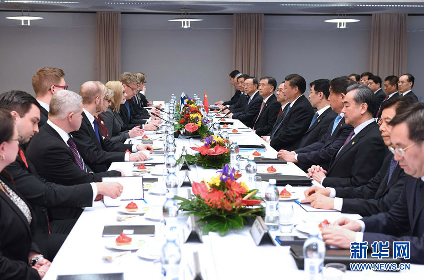 Presidente chinês pede que legislaturas chinesa e finlandesa mantenham intercambios