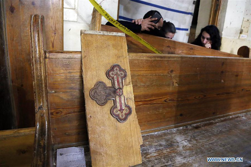 Número de vítimas mortais das explos?es em igrejas no Egito sobre para 47