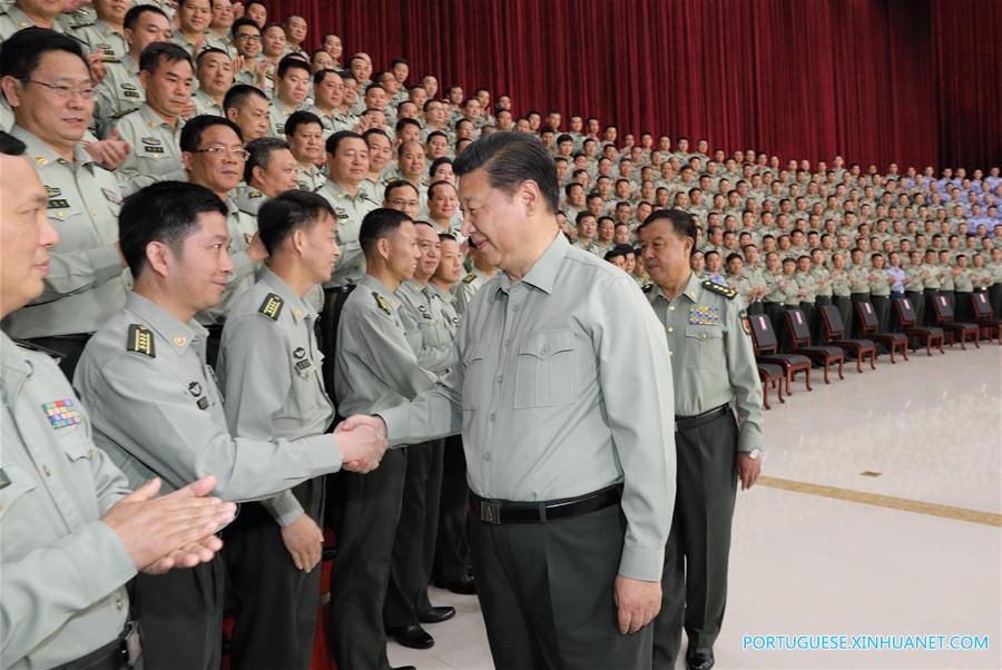 Xi inspeciona Comando do Teatro Sul do ELP e promete construir forte exército