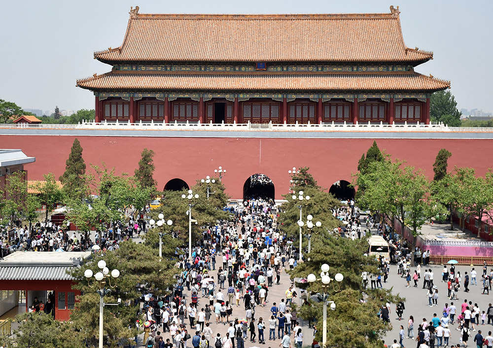 China totaliza descola??o de 134 milh?es de turistas no feriado do Dia dos Trabalhadores