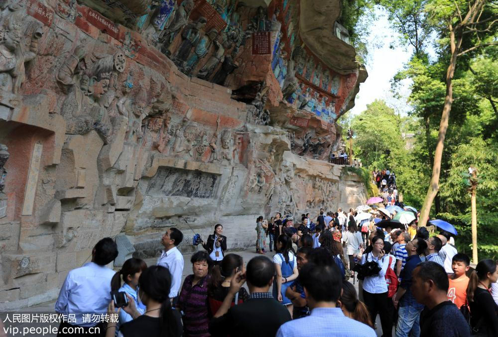 China totaliza descola??o de 134 milh?es de turistas no feriado do Dia dos Trabalhadores