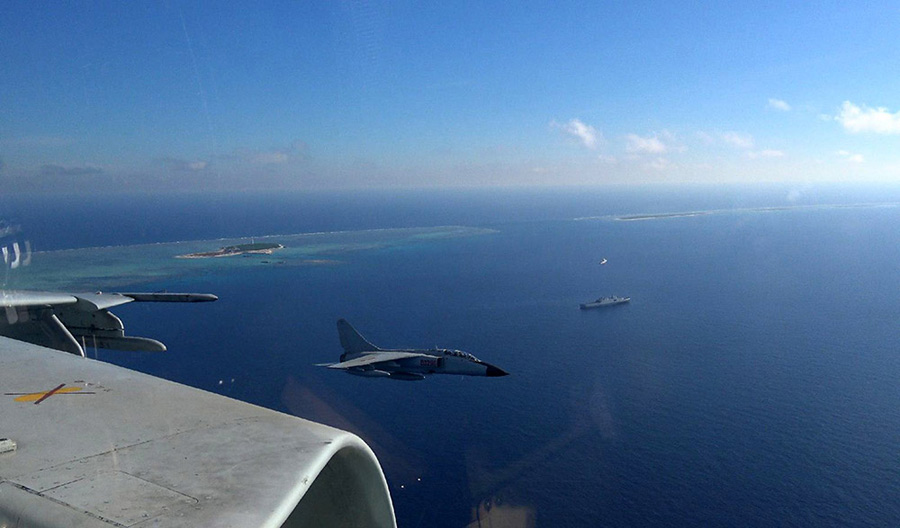 Frota do Mar da do Sul da China realiza treinamento aéreo avan?ado