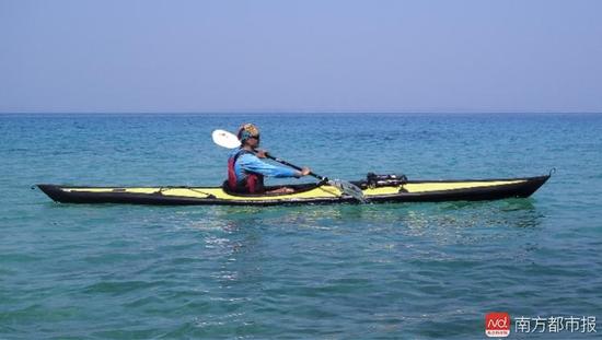 Cidad?o de Zhuhai prepara viagem de canoa ao longo da costa chinesa