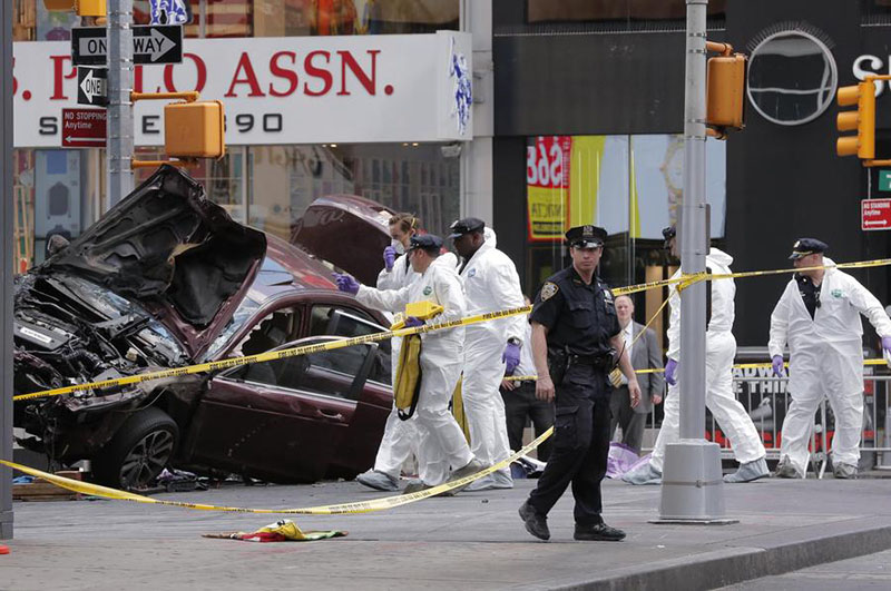 Atropelamento em Times Square em Nova Iorque deixa um morto e 22 feridos