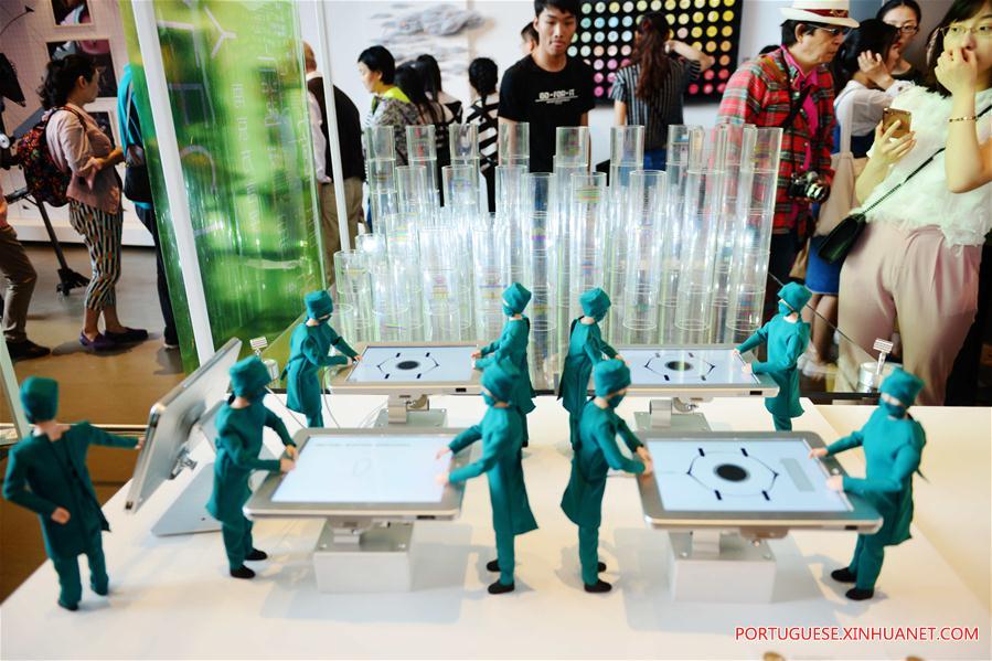 Exposi??o de obras de arte em Nanjing no leste da China