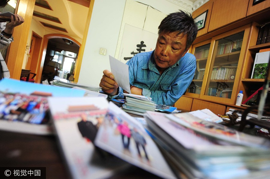 Fotógrafo registra retratos na Pra?a Tian’anmen há 38 anos
