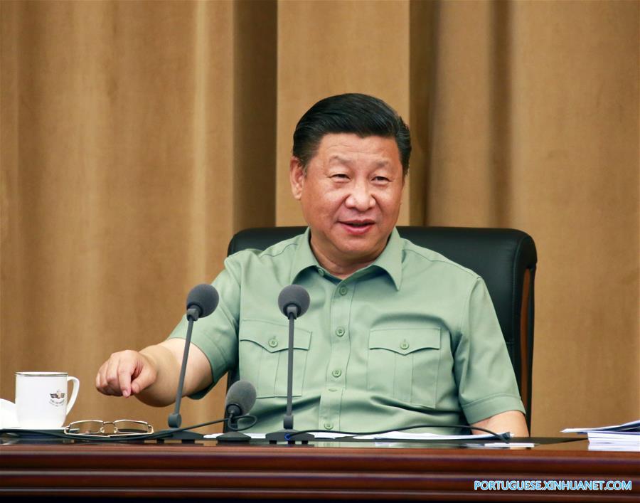 Presidente chinês enfatiza constru??o de uma Marinha 