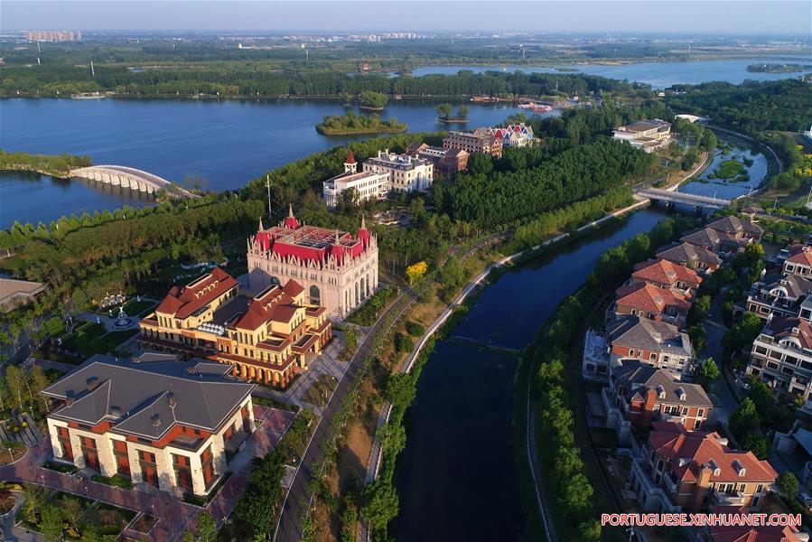 Paisagem do Parque Lago do Sul em Hebei no norte da China