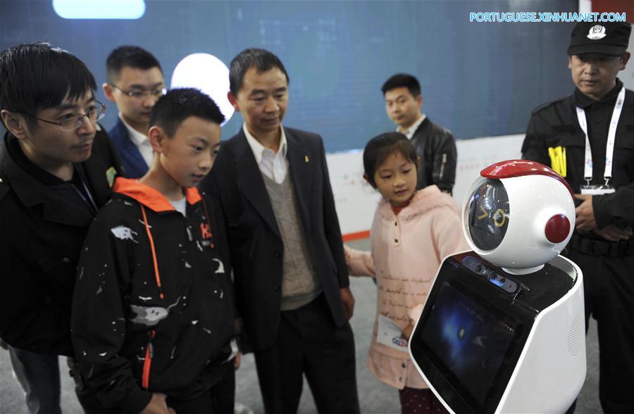 Exposi??o Internacional de Big Data Internacional da China 2017 é realizada em Guiyang