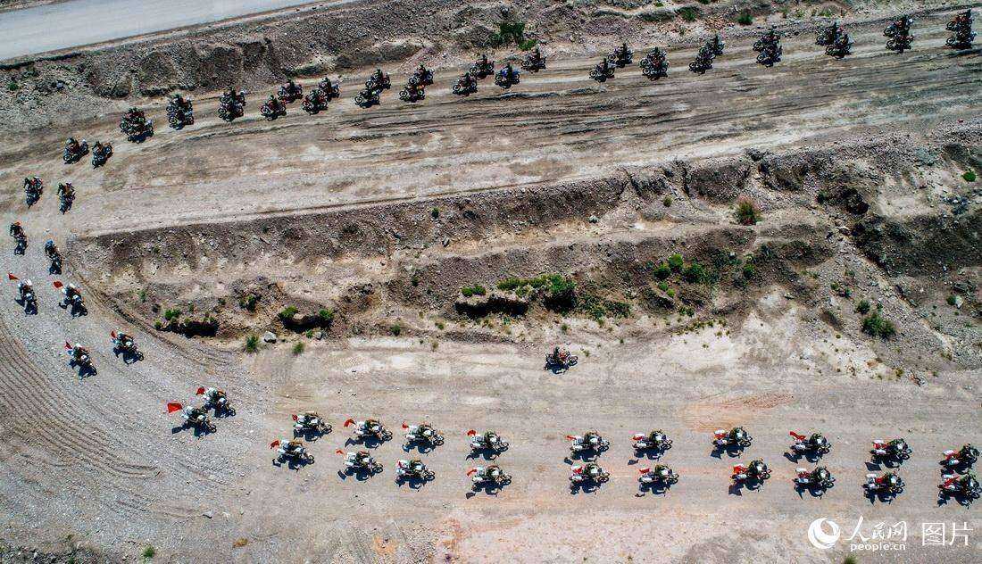 China e Quirguist?o realizam exercício militar antiterrorista conjunto