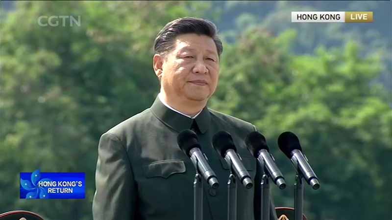 Presidente Xi inspeciona guarni??o do ELP em Hong Kong