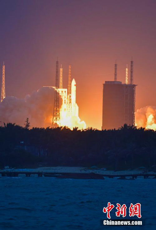 Longa Marcha-5: Falha Lan?amento de foguete chinês para colocar satélite em órbita