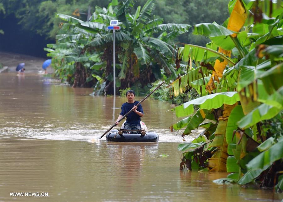 Inunda??es em Guangxi deixam 16 mortos e levam à evacua??o de 94 mil pessoas